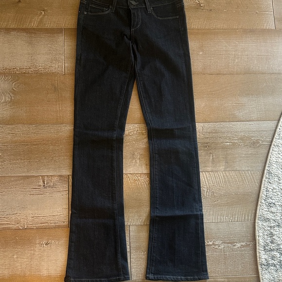 PAIGE Dark Indigo manhattan Jeans. - Picture 5 of 7